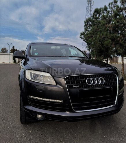 Audi Q7 2006, 283,000 km - 4.2 l - Gəncə