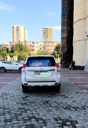 Toyota Land Cruiser Prado 2010, 239,000 km - 2.7 l - Bakı