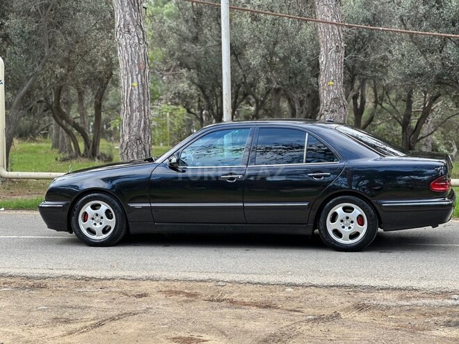 Mercedes E 320 1999, 348,000 km - 3.2 л - Bakı