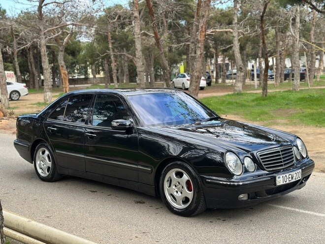 Mercedes E 320 1999, 348,000 km - 3.2 л - Bakı
