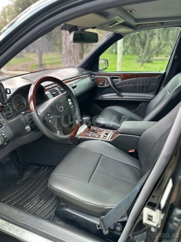 Mercedes E 320 1999, 348,000 km - 3.2 л - Bakı