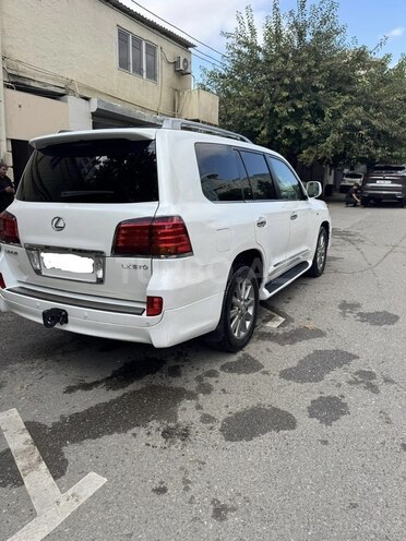 Lexus LX 570 2011, 297,000 km - 5.7 l - Bakı