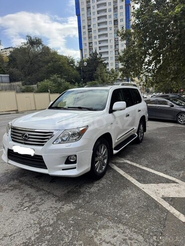 Lexus LX 570 2011, 297,000 km - 5.7 l - Bakı
