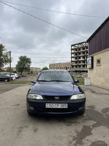 Opel Vectra 1999, 352,142 km - 1.8 l - Qazax