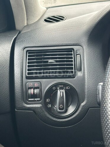 Volkswagen Golf 2000, 298,000 km - 2.0 л - Bakı