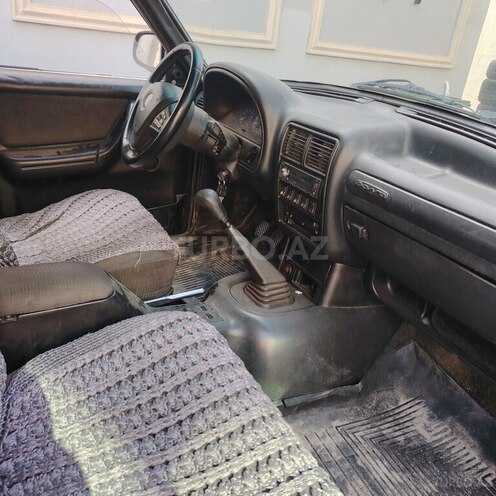 GAZ 3110 2002, 200,000 km - 2.3 л - Bakı