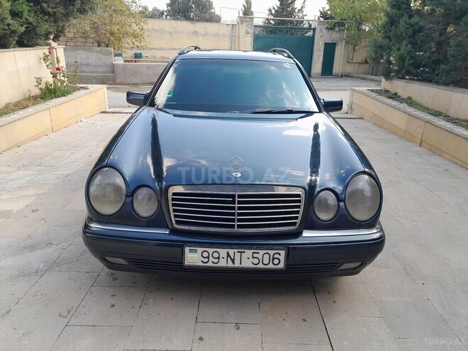 Mercedes E 240 1999, 240,000 km - 2.4 l - Bakı