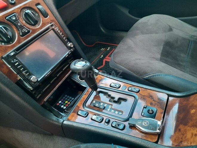 Mercedes E 240 1999, 240,000 km - 2.4 l - Bakı