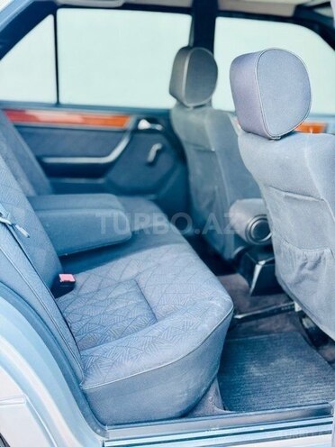 Mercedes 200 E 1995, 148,000 km - 2.0 l - Bakı