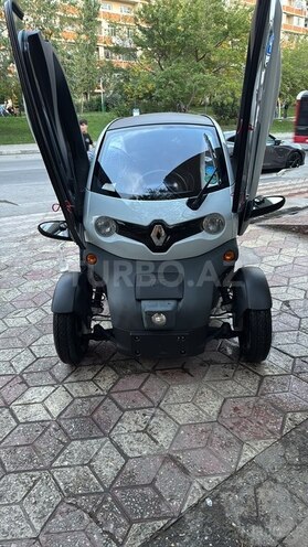 Renault  2020, 4,000 km - 0.0 l - Bakı