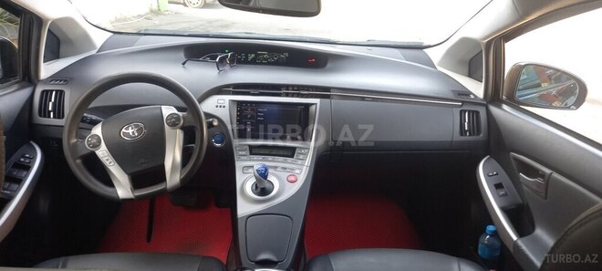 Toyota Prius 2015, 233,355 km - 1.8 л - Sumqayıt