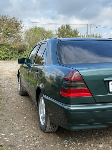 Mercedes C 180 1999, 482,843 km - 1.8 л - Sabirabad