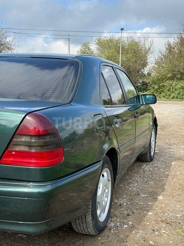 Mercedes C 180 1999, 482,843 km - 1.8 л - Sabirabad