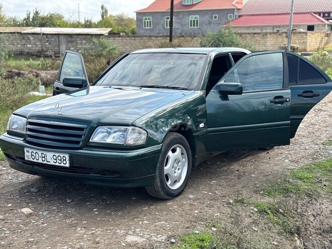 Mercedes C 180 1999, 482,843 km - 1.8 л - Sabirabad