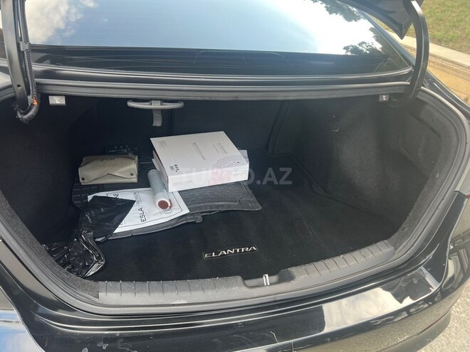 Hyundai Elantra 2016, 196,905 km - 2.0 л - Bakı
