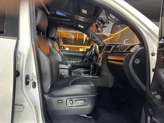 Lexus LX 570 2014, 236,700 km - 5.7 л - Bakı