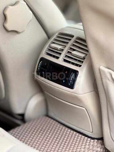 Mercedes E 240 2003, 285,000 km - 2.6 l - Bakı