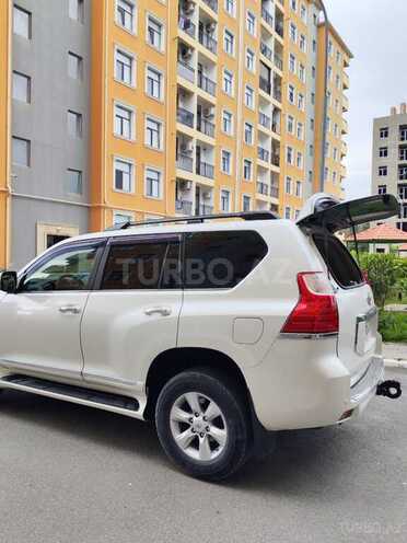 Toyota Land Cruiser Prado 2010, 242,000 km - 2.7 l - Bakı