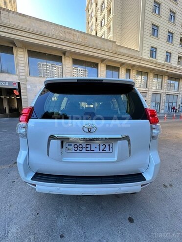 Toyota Land Cruiser Prado 2013, 250,000 km - 4.0 l - Bakı