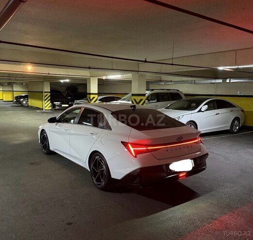 Hyundai Elantra 2024, 17,000 km - 1.6 l - Bakı
