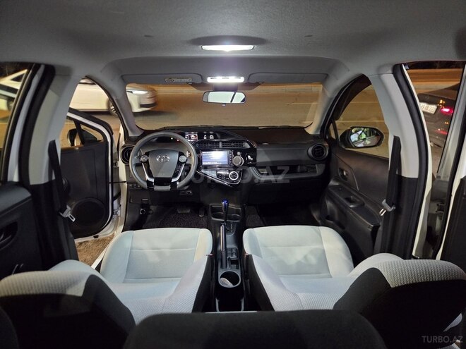 Toyota Aqua 2020, 36,940 km - 1.5 l - Bakı