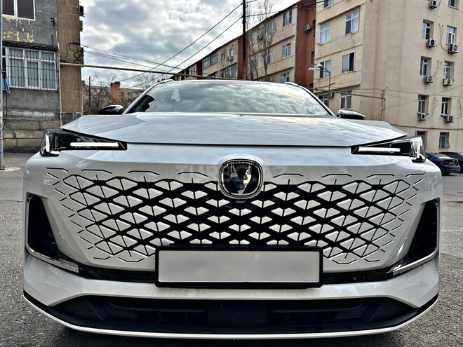 Changan CS 55 Plus 2025, 4,900 km - 1.5 л - Bakı