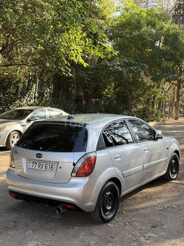 Kia Rio 2006, 378,000 km - 1.4 л - Gəncə