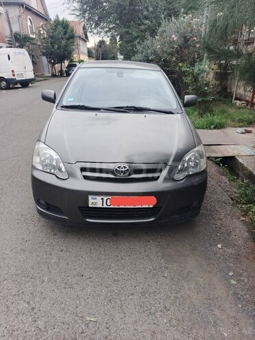 Toyota Corolla 2004, 295,000 km - 1.4 l - Lənkəran