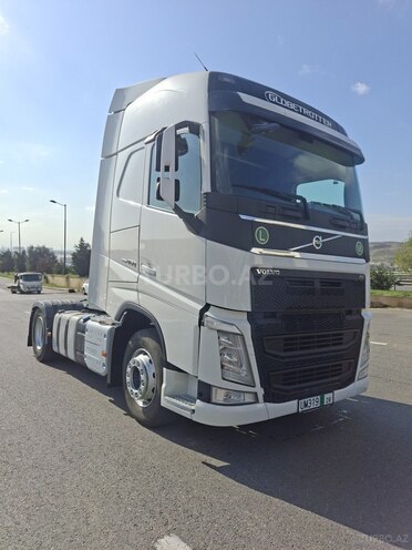 Volvo FH 460 2014, 940,000 km - 13.0 l - Bakı
