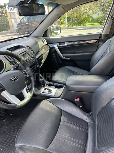 Kia Sorento 2010, 240,000 km - 2.0 л - Bakı