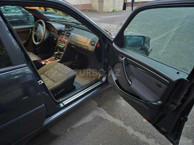 Mercedes C 240 1999, 350,000 km - 2.4 l - Mingəçevir