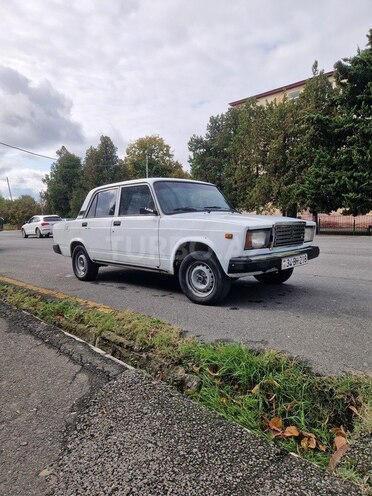 LADA (VAZ) 2107 2009, 40,000 km - 1.6 л - Qax