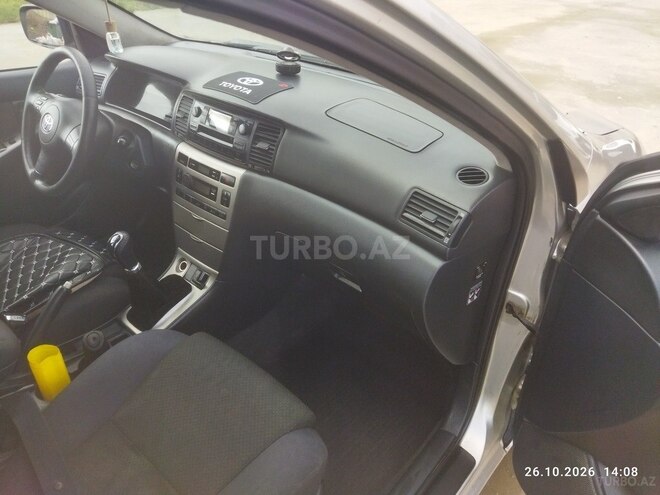 Toyota Corolla 2006, 238,000 km - 1.4 л - Bakı
