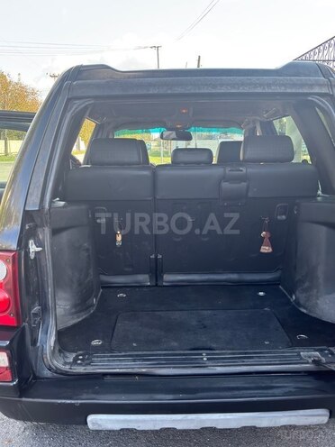 Land Rover Freelander 2004, 187,645 km - 2.5 л - Qax