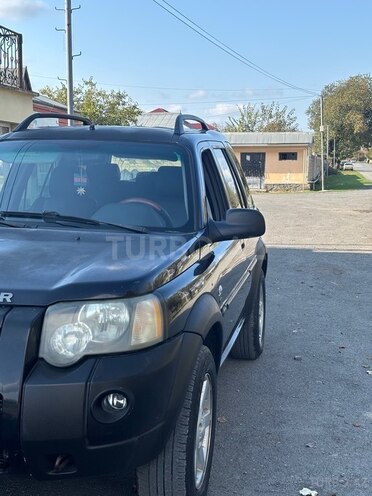Land Rover Freelander 2004, 187,645 km - 2.5 л - Qax