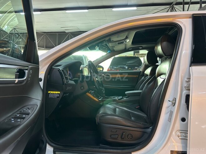 Hyundai Grandeur 2018, 165,900 km - 2.2 л - Bakı
