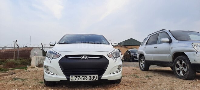 Hyundai Accent 2015, 120,000 km - 1.4 л - Bakı