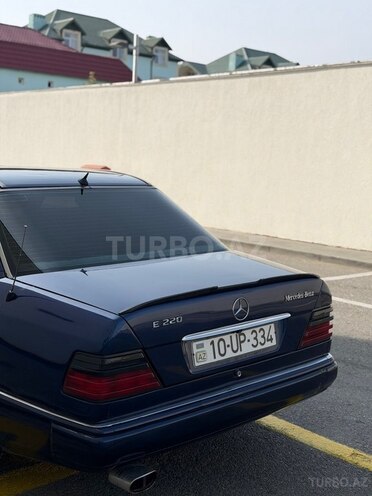 Mercedes E 220 1995, 570,000 km - 2.2 л - Bakı
