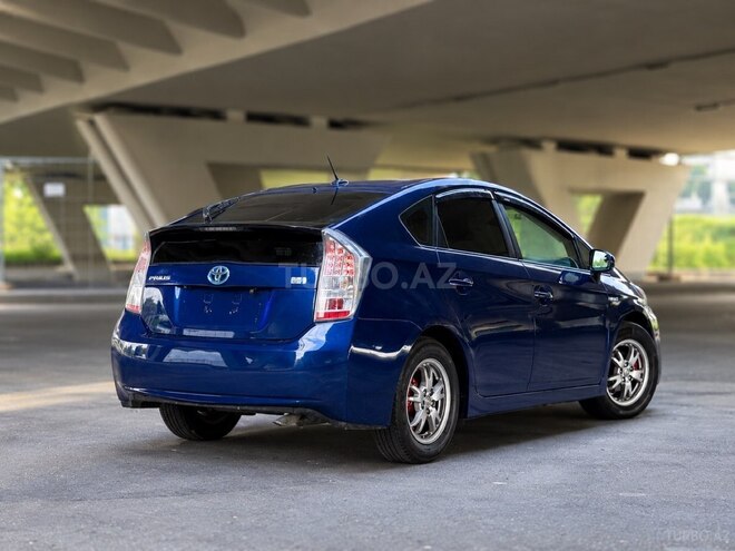 Toyota Prius 2011, 250,000 km - 1.8 l - Bakı