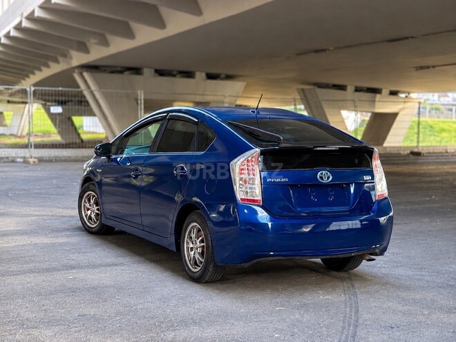 Toyota Prius 2011, 250,000 km - 1.8 l - Bakı