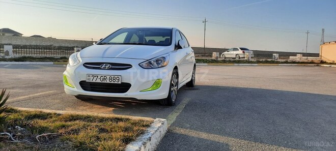 Hyundai Accent 2015, 120,000 km - 1.4 л - Bakı