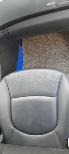 Hyundai Accent 2015, 120,000 km - 1.4 л - Bakı