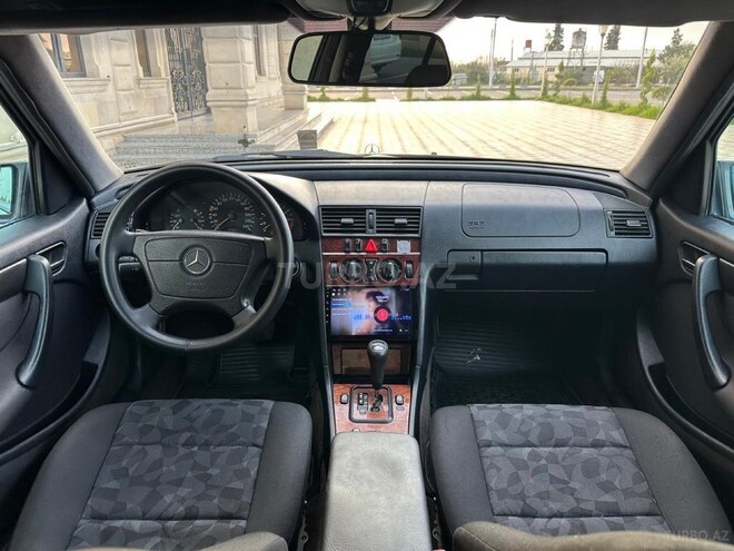 Mercedes C 180 2000, 285,000 km - 1.8 л - Saatlı