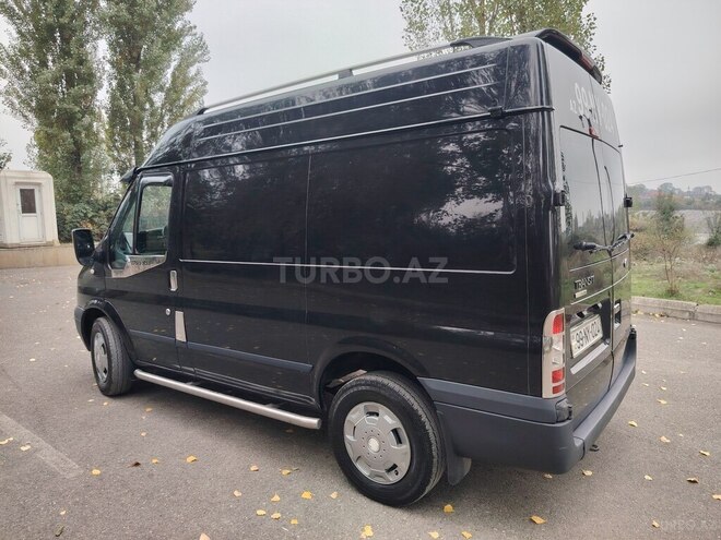 Ford Transit 2008, 226,000 km - 2.4 l - Quba