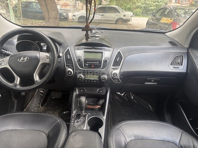 Hyundai ix35 2011, 220,000 km - 2.0 l - Bakı