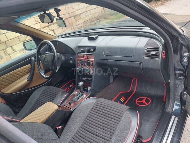 Mercedes C 220 1997, 257,000 km - 2.2 л - Bakı