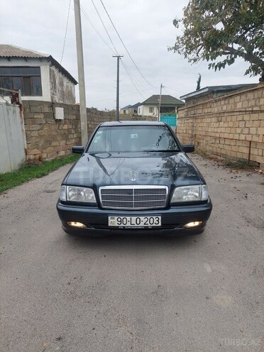 Mercedes C 220 1997, 257,000 km - 2.2 л - Bakı
