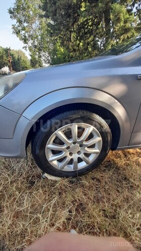Opel Astra 2005, 400,000 km - 1.3 l - İsmayıllı