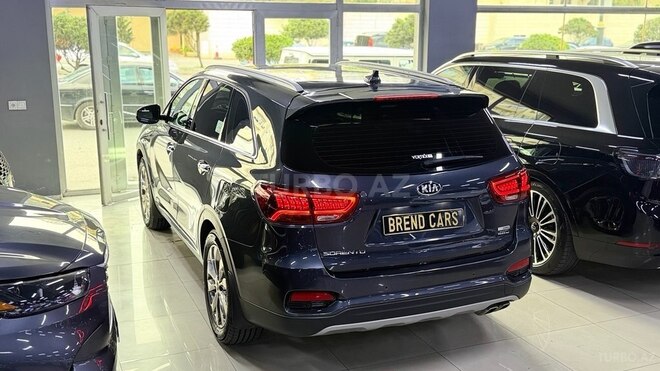 Kia Sorento 2018, 130,000 km - 2.2 l - Bakı