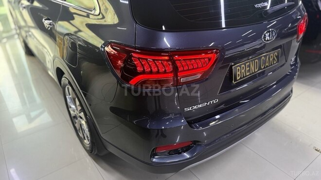 Kia Sorento 2018, 130,000 km - 2.2 l - Bakı